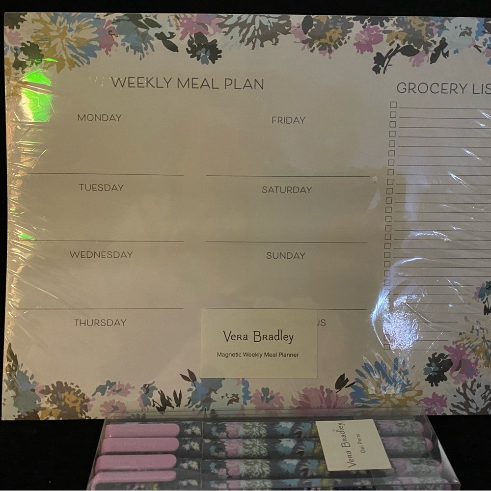 Vera Bradley weekly meal planner and set of pens. Chrysanthemum Crush.